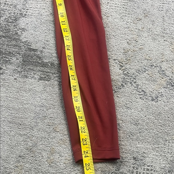 Yogalicious Lux High-Waisted Leggings in Deep Red - Picture 5 of 6